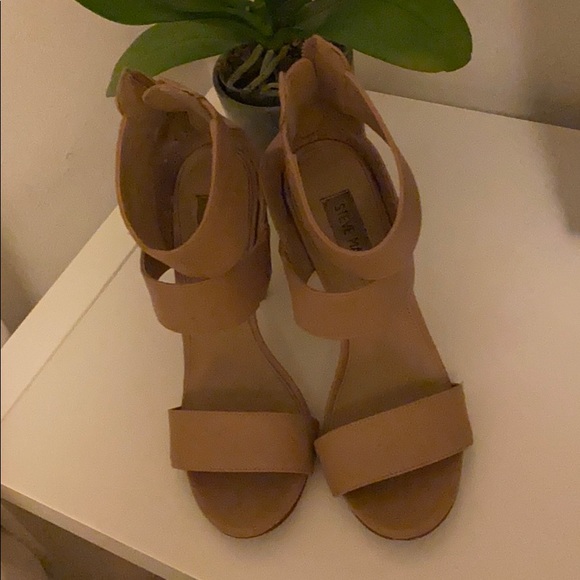 Steve Madden Shoes - Multi Strap Nude heels